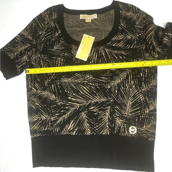 Michael Kors Womens Short Sleeve Patterned Sweater Size Medium - Picture 8 of 8